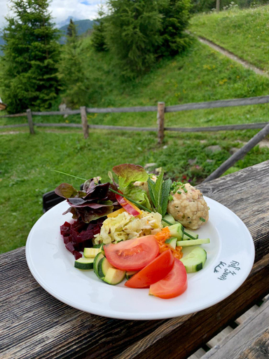 Food & Drinks 5, Hof Zuort, Inn
