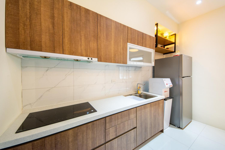 Dining Room 15