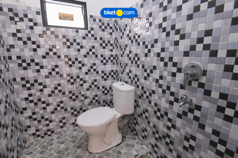 Bathroom 3