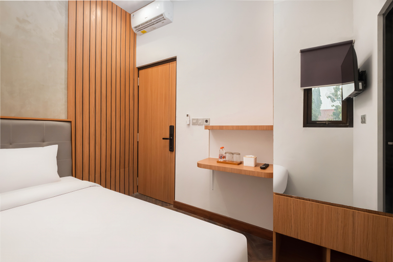 Bedroom 2, Omni Rooms, Semarang