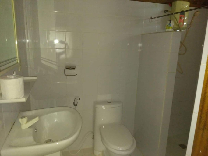 Others 3, Teobas Homestay, Moalboal