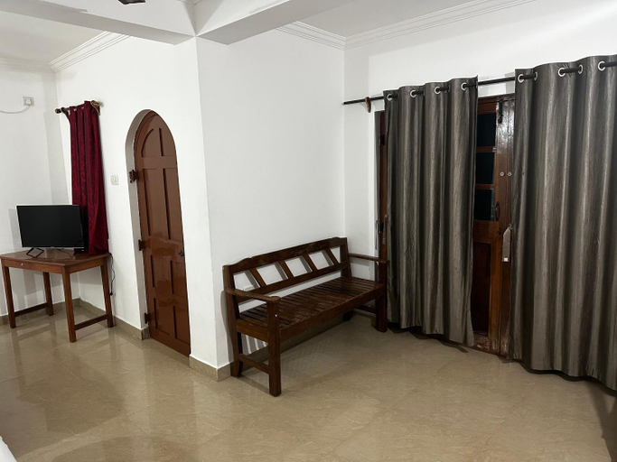 Others 2, Seaway inn guesthouse, North Goa