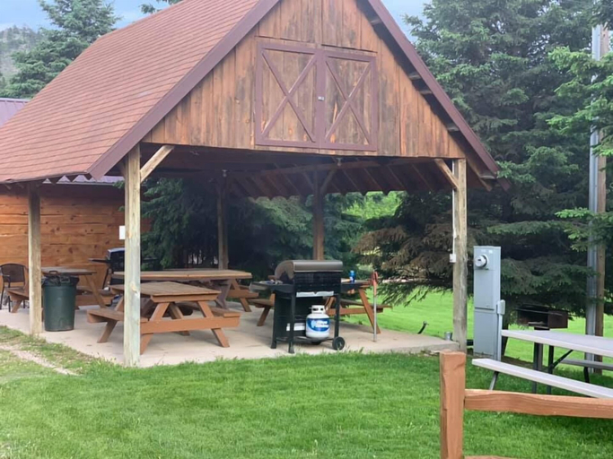 Exterior & Views 4, Springcreek Inn, Pennington
