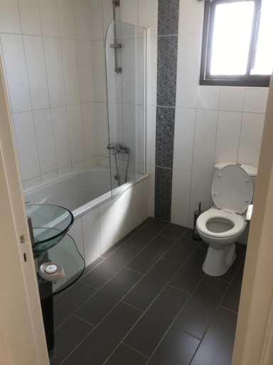 Bathroom 2, Villa Kokkinoyia,