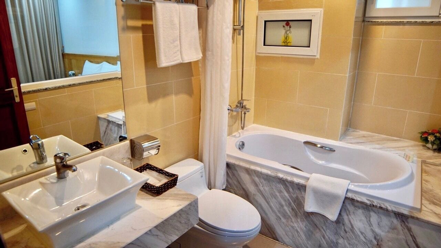 Bathroom 6