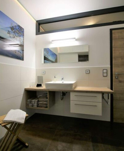 Bathroom 2, Apartment in Eibenstock, Erzgebirgskreis