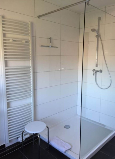 Bathroom 4, Holiday Apartment Everding, Münster