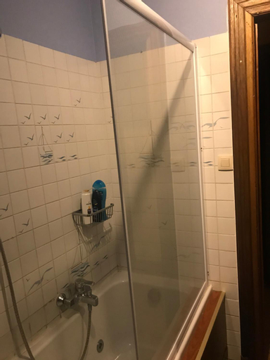 Bedroom, Voisins du kayak, Namur