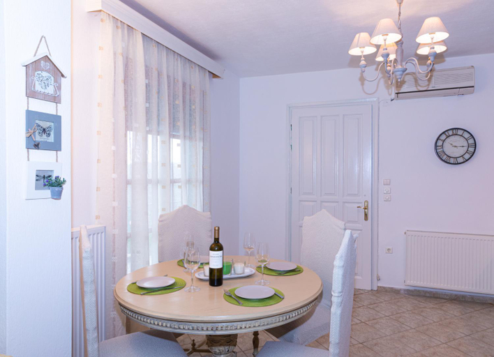 Others 5, Captain's Villa, Thessaly