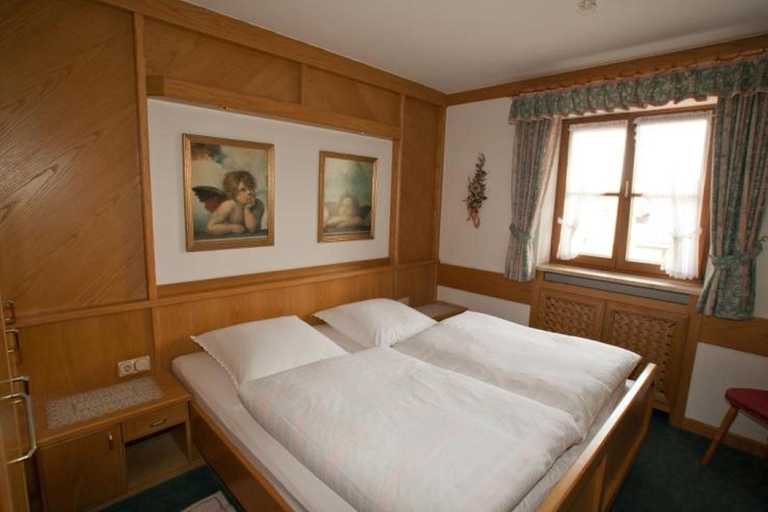 Bedroom 2, Kleinreiterhof Ferienwohnungen Limmer, Berchtesgadener Land