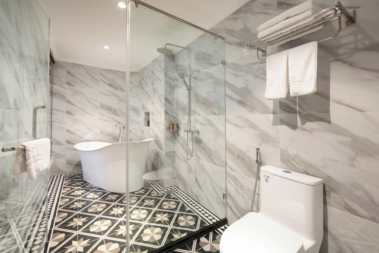 Bathroom 4, Acoustic Hotel & Spa, Hoàn Kiếm