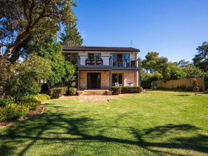 Surfspray I Pet Friendly I Absolute Beachfront, Shoalhaven - Pt B