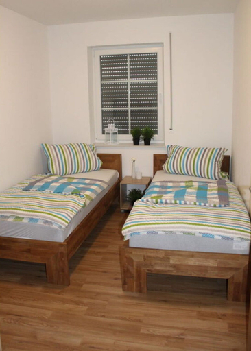 Room 3, Meyerhoff No. 1 Modern Retreat, Aurich