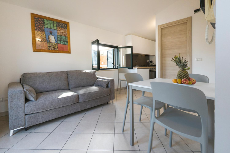 Others 5, Magico Apartments - 450m dalla spiaggia, Messina