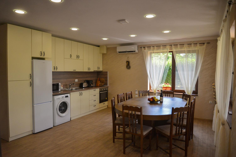 Others 4, Erida Guest House - къща за гости до Русе, Ivanovo
