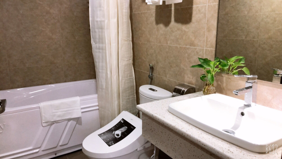 Bathroom, HT Home Dao Tan, Ba Đình