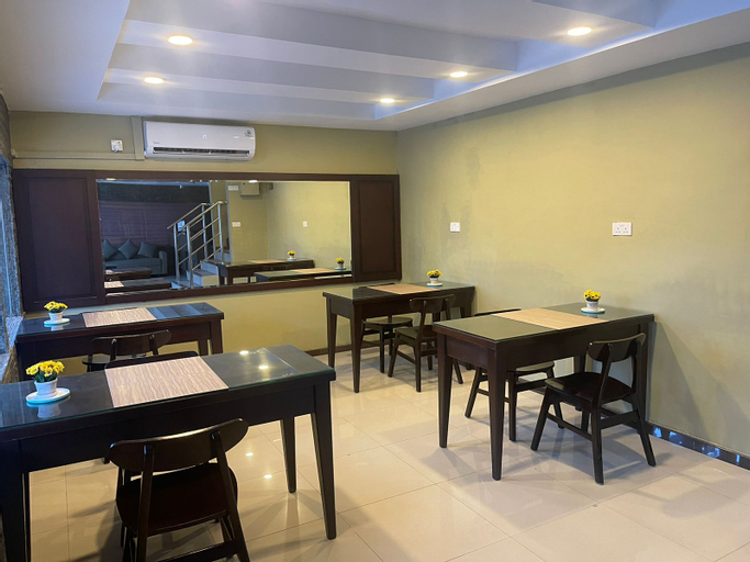 Others 2, XTen Guest House, Batam