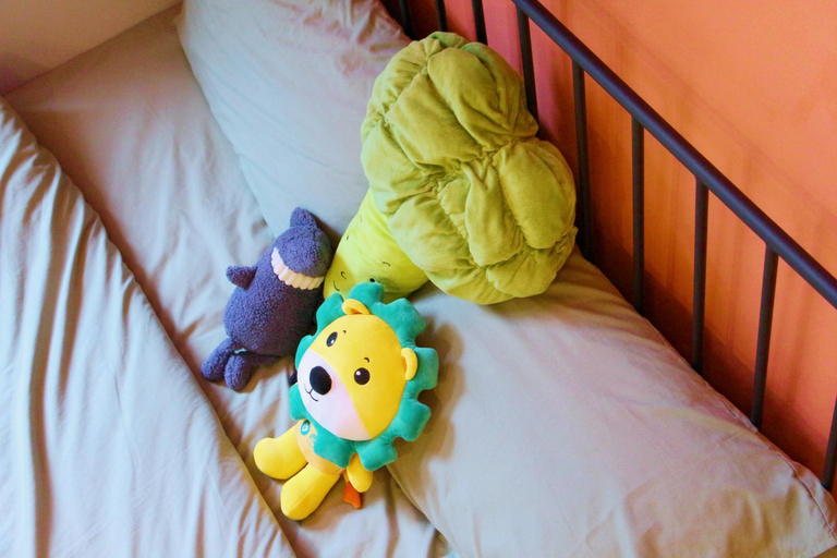 Bedroom 2, loft Apartment with slide hammock with movie viewing, Hangzhou