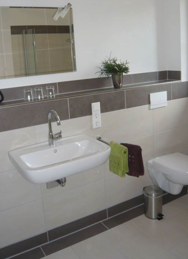 Bathroom 3, Holiday Home Waterfall, Hochsauerlandkreis