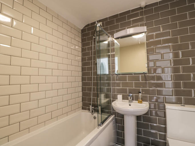Bathroom, The Coach House, Gloucestershire