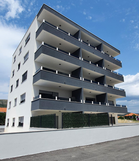 Others 3, Apartments Elite, Trogir