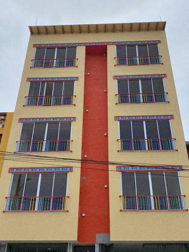 Others 2, Apartamento frente al malecon, Guatapé
