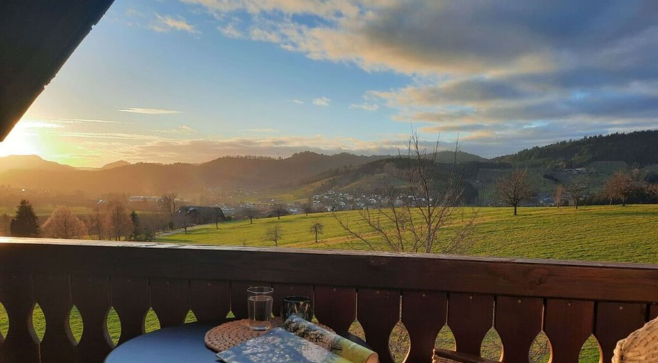 Dining 4, Apartment on the Isenmann Fruit Farm, Ortenaukreis