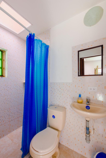 Bathroom 2, Hostal Dona Eliza, Santafé de Bogotá