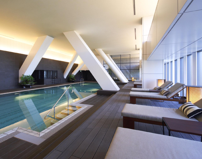 Swimming Pool 2