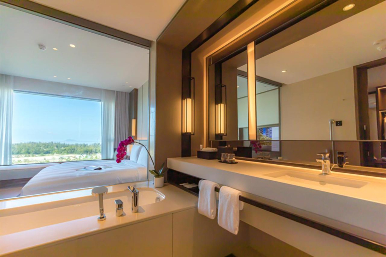 Bathroom 5, Hoiana Residences, Da Nang
