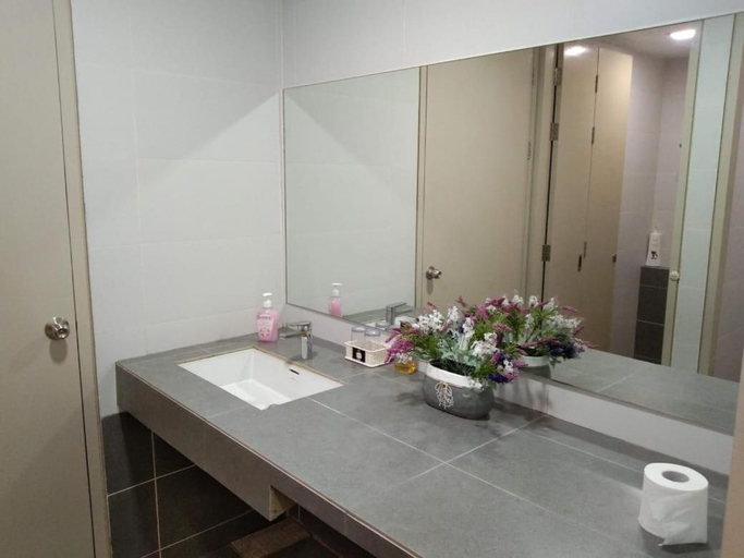 Bathroom 3, PINTARMAN EXPRESS @ MIRI TIMES SQUARE, Miri