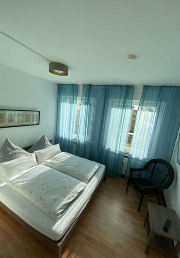 Room 2, Holiday Apartment Luna, Rheingau-Taunus-Kreis