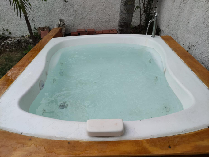 Hot tub 2, Villa Tulipan (Downtown of Cancun), Isla Mujeres