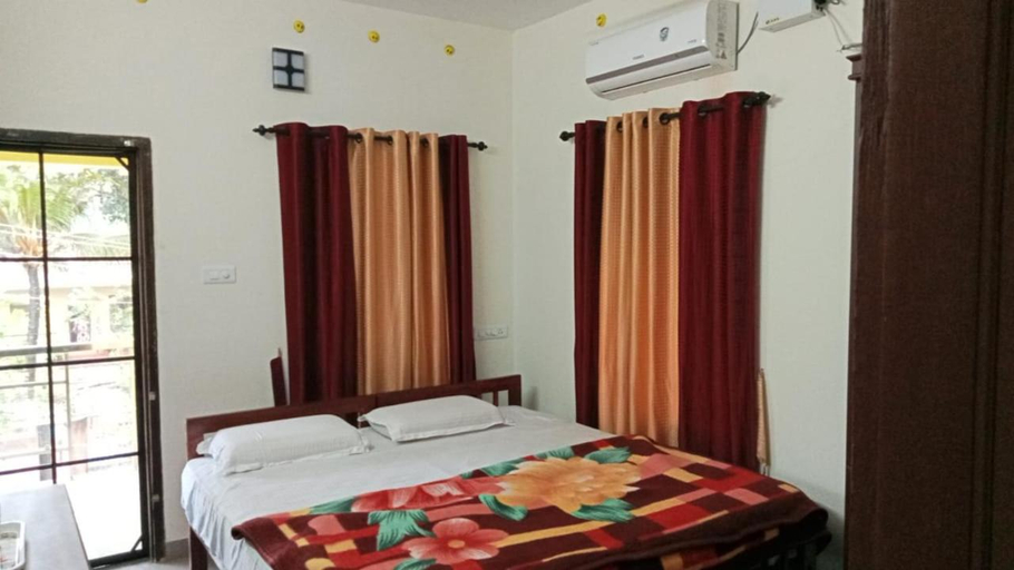 Others 2, Thejus Home Stay, Alappuzha