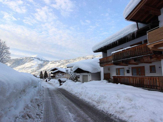 Exterior & Views 2, Boutique Apartment With Mountain View, Kitzbühel