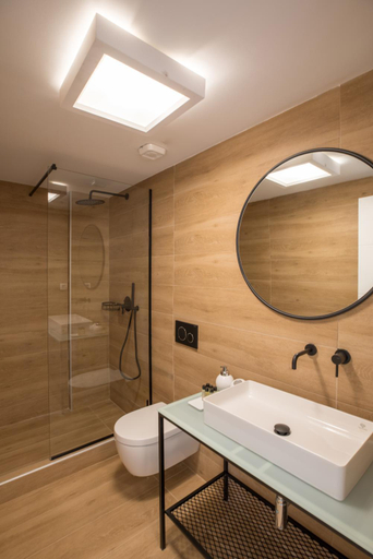 Shower 3, Nostos Apartments Kamari, South Aegean