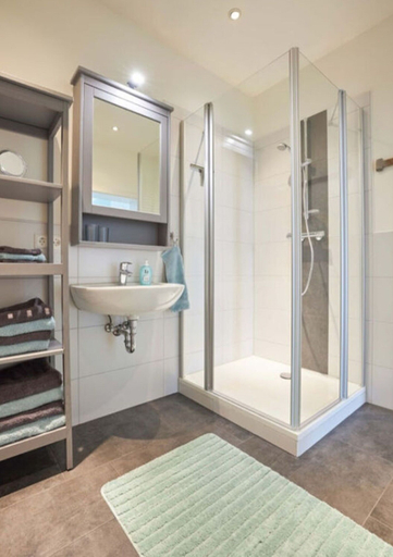 Bathroom 2, SEA Time Modern Retreat, Cuxhaven