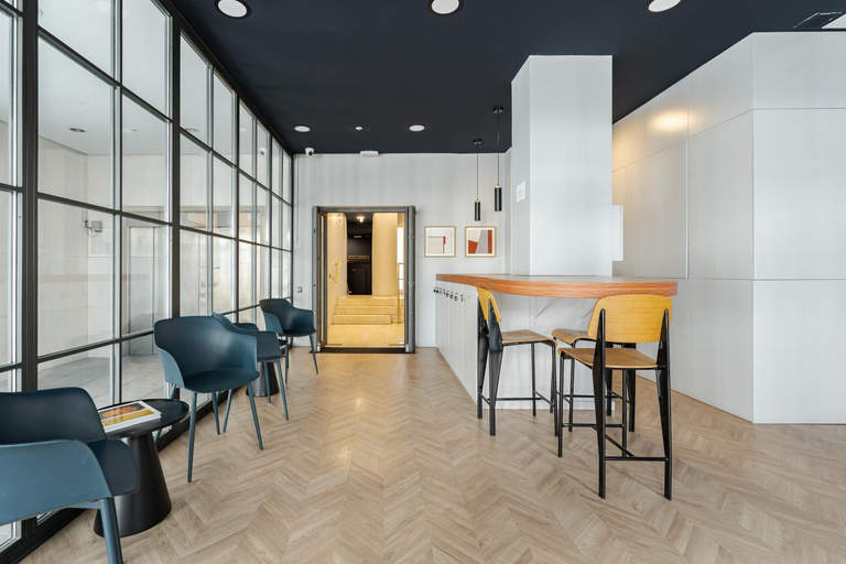 Public Area 3, Feelathome Waldorf Suites Apartments, Madrid
