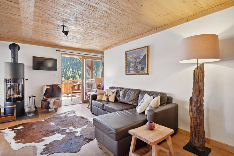 Others 4, Chalet Larchwood by Mrs Miggins, Sierre