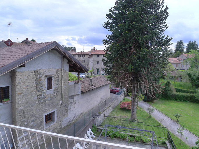 l'Oca Mannara, Novara