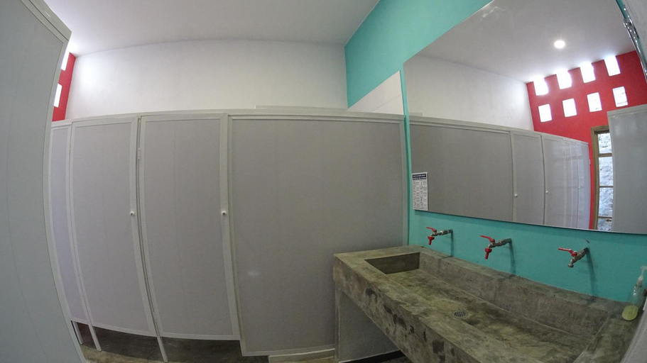 Bathroom 4, Casa Imagine, Santa Marta (Dist. Esp.)