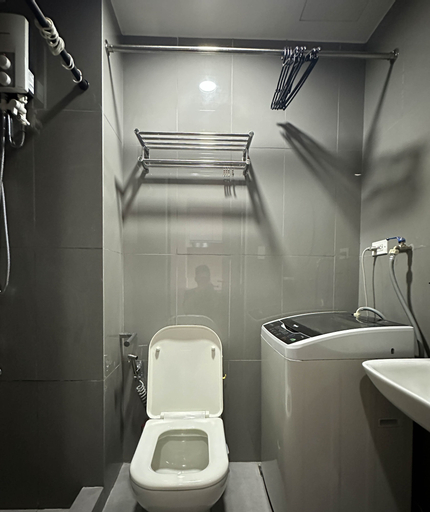 Bathroom 17