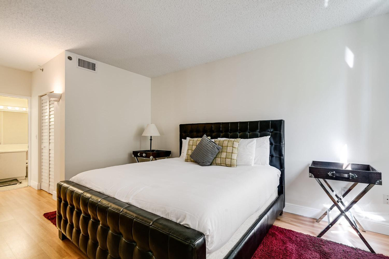 Bedroom 3, Wonderful 3 Bedroom Condo in the Heart of Aventura, Miami-Dade
