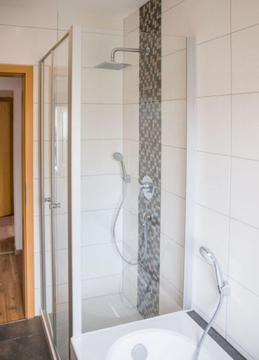 Bathroom 4, Sonnengarten Comfortable Holiday Residence, Roth