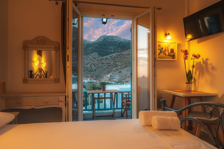 Bedroom 2, KAMARADO STUDIOS, South Aegean