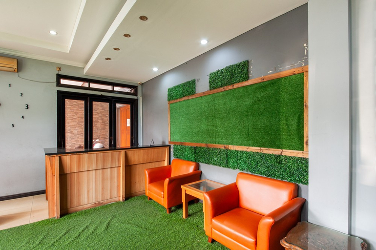Others 5, RedDoorz Plus near Kelapa Dua Kebon Jeruk, West Jakarta