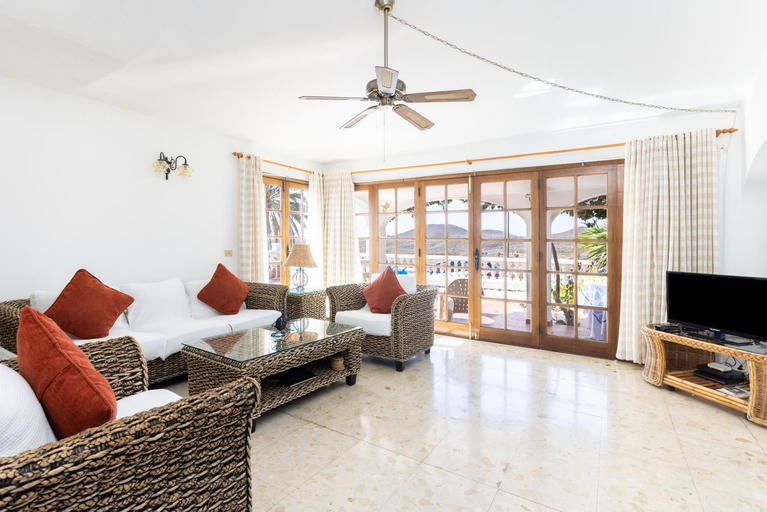 Others 5, COLINA GOLF excellent holiday home with heated pool, Santa Cruz de Tenerife