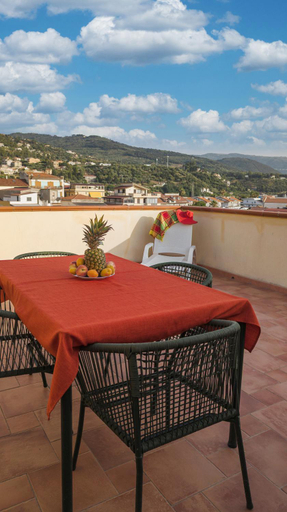 Others 4, Magico Apartments - 450m dalla spiaggia, Messina