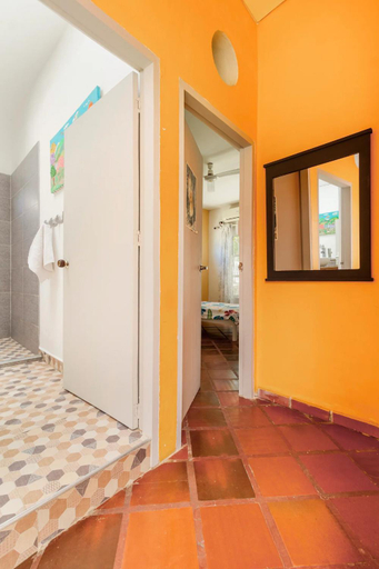 Bathroom 2, JUNTO AL MAR Y EL MANGLAR, Cartagena de Indias