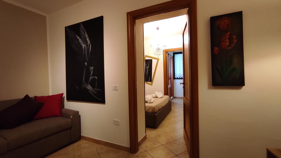 Others 3, B&B Dell'Artista, Salerno